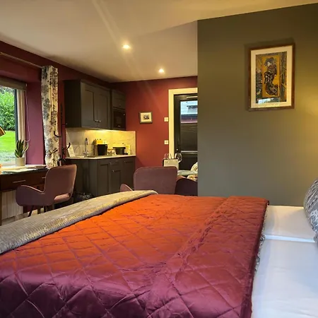 Stoneywood Haven, Galway *