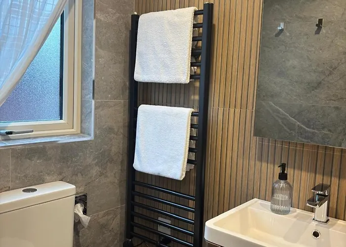 Stoneywood Haven, Galway Hotel *